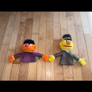 Gund Bert and Ernie Sesame Street Hand Puppet Plush Set Vintage 2003